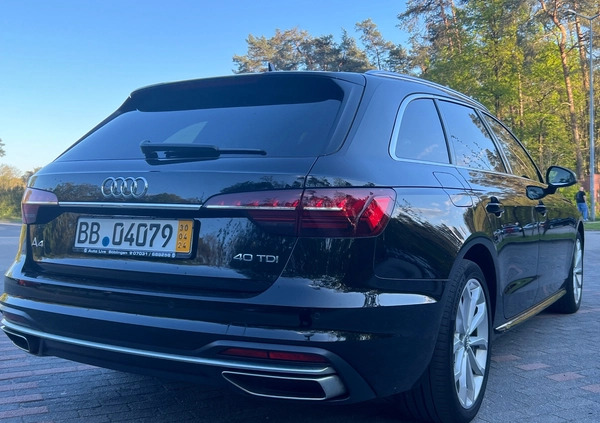 Audi A4 cena 139900 przebieg: 122900, rok produkcji 2020 z Góra małe 781